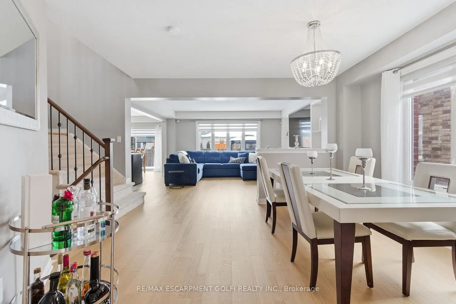 28 Silverwood Avenue