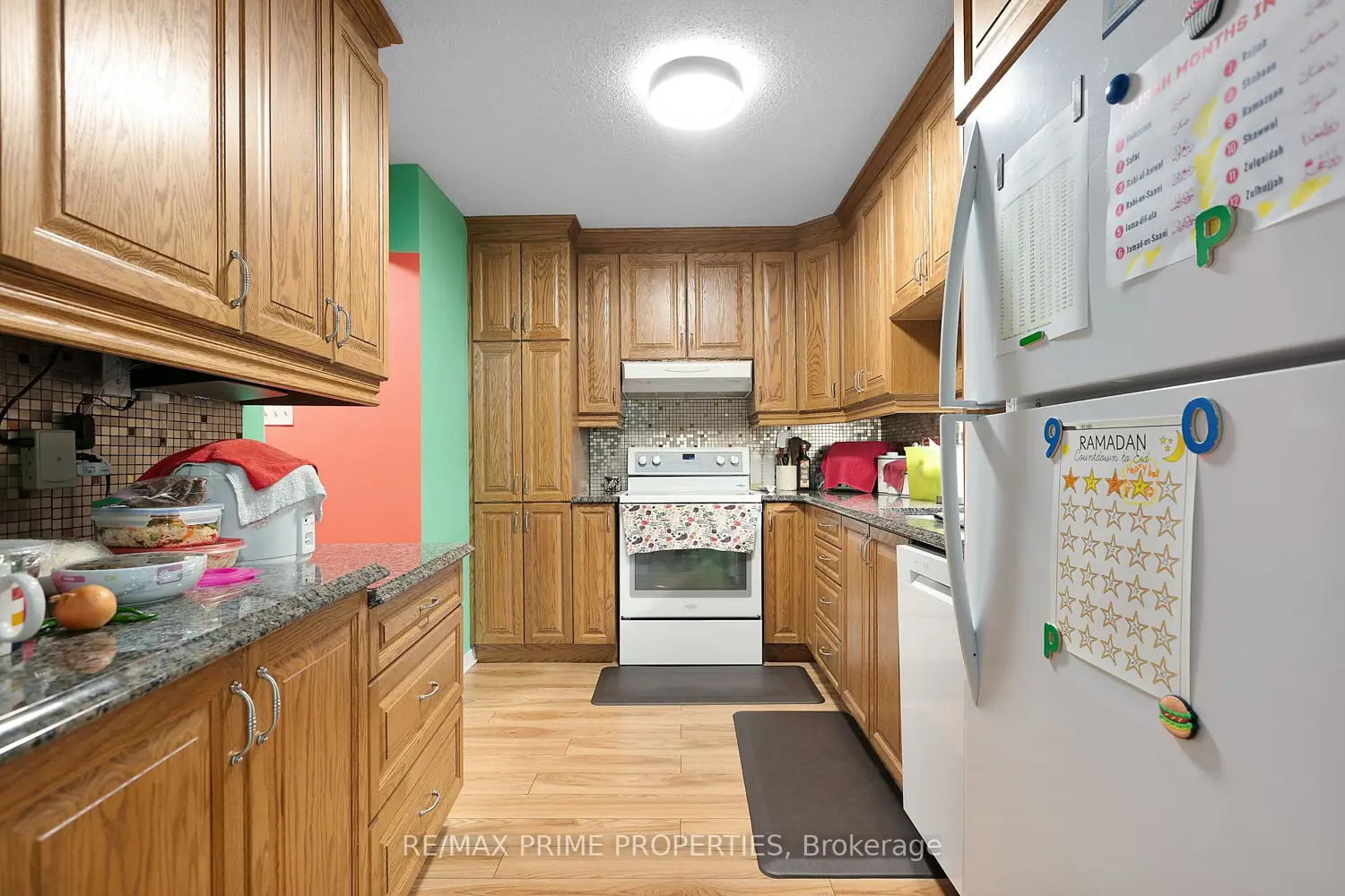 Additional image 9 of 200 Lafontaine Avenue 901