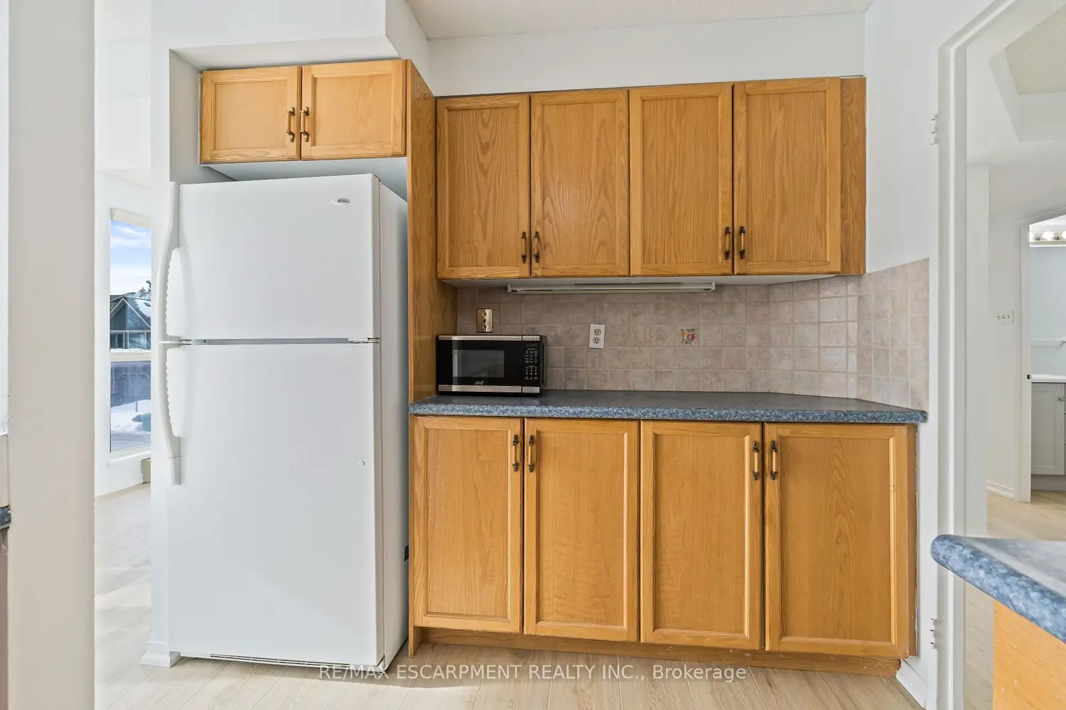 Additional image 9 of 2155 Burnhamthorpe Road 209