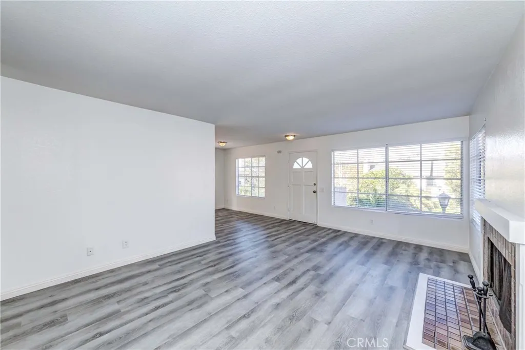 Additional image 26 of 35 Oxford Unit 24, Irvine, CA 92612