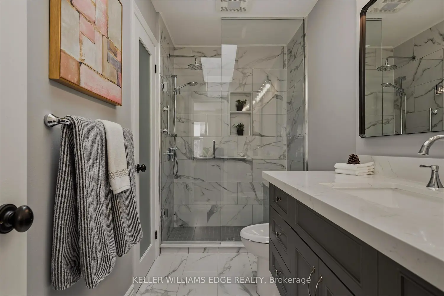 Additional image 10 of 5255 Lakeshore Road 20