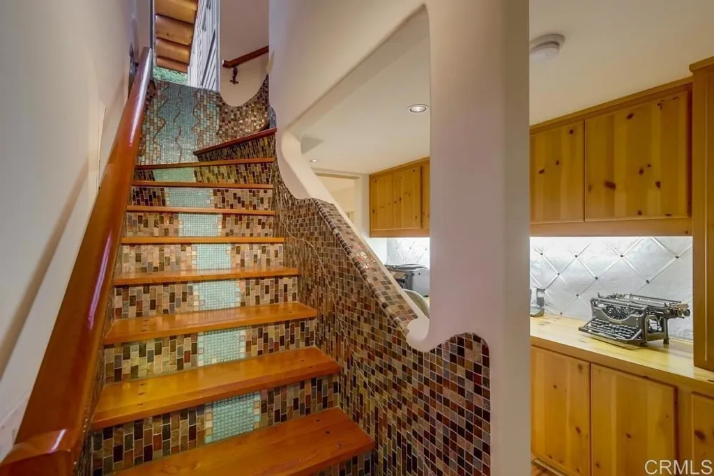 Additional image 9 of 2027 Glasgow Avenue, Cardiff By The Sea, CA 92007