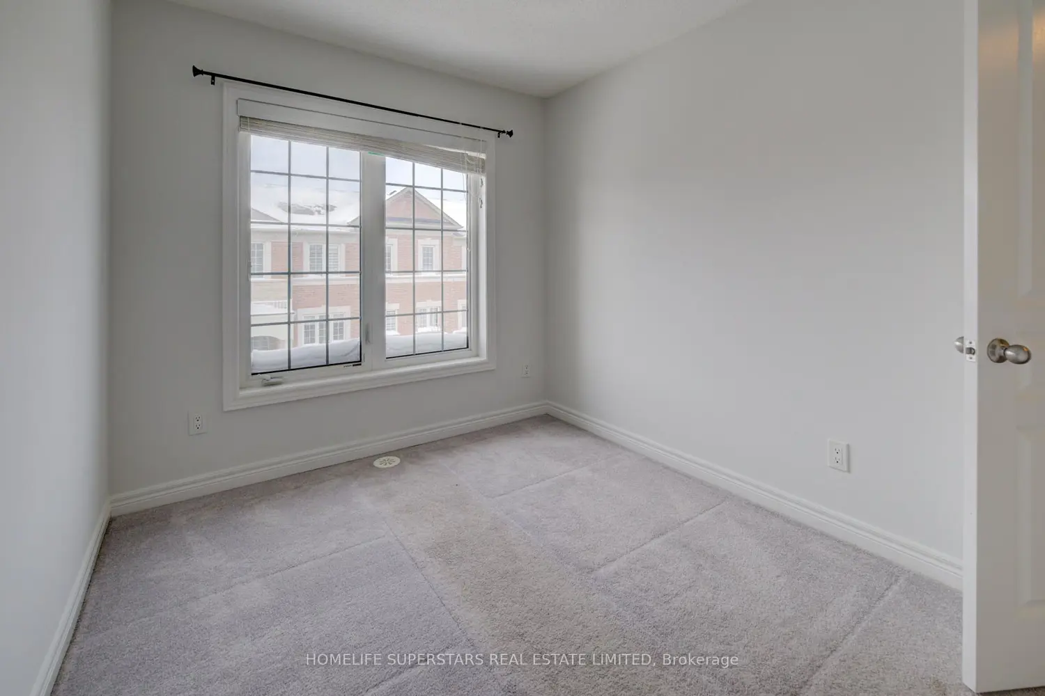 Additional image 15 of 9 Aspen Hills Road 40