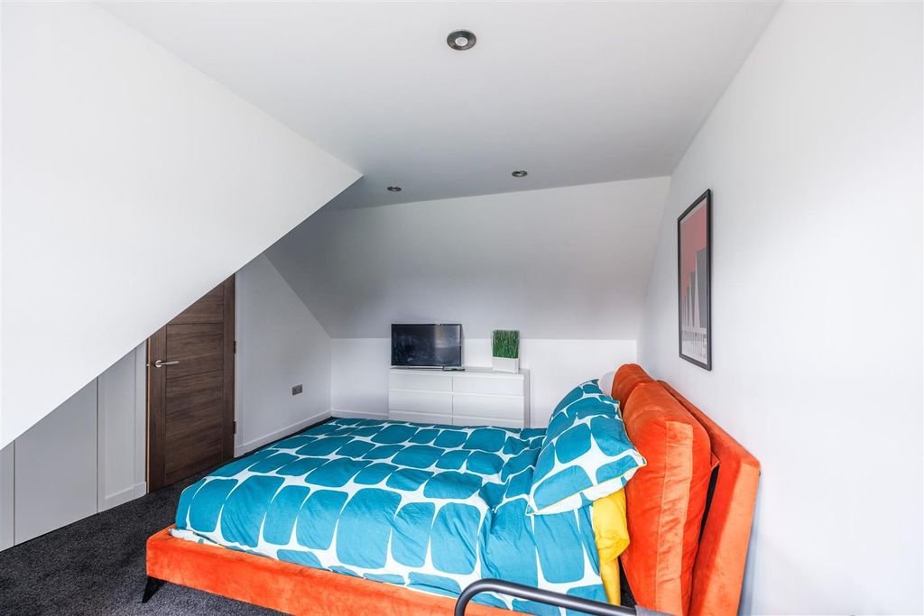 Additional image 18 of 3 bed flat for saleGreen Street, Strathaven ML10