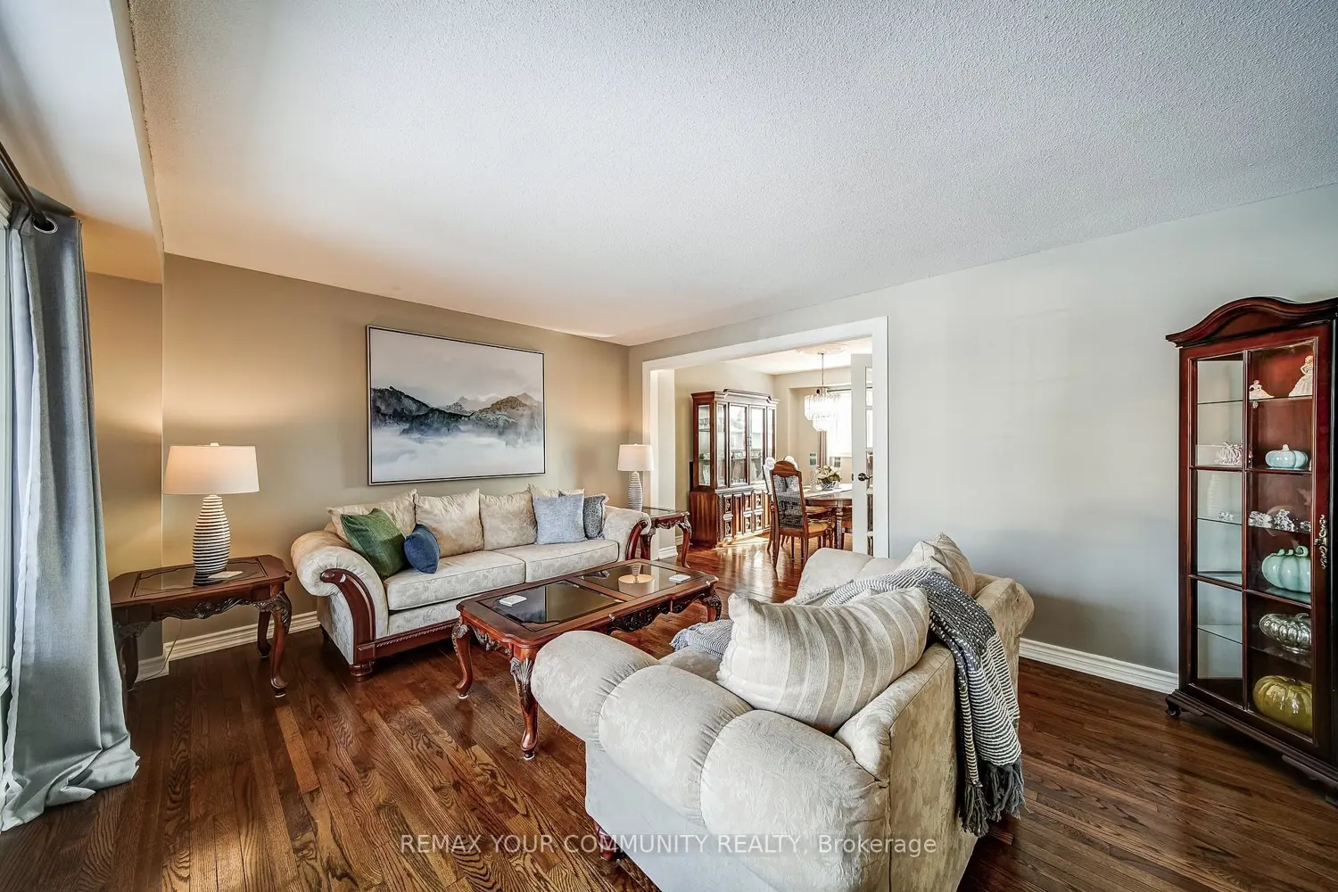 Additional image 9 of 911 Ferndale Crescent