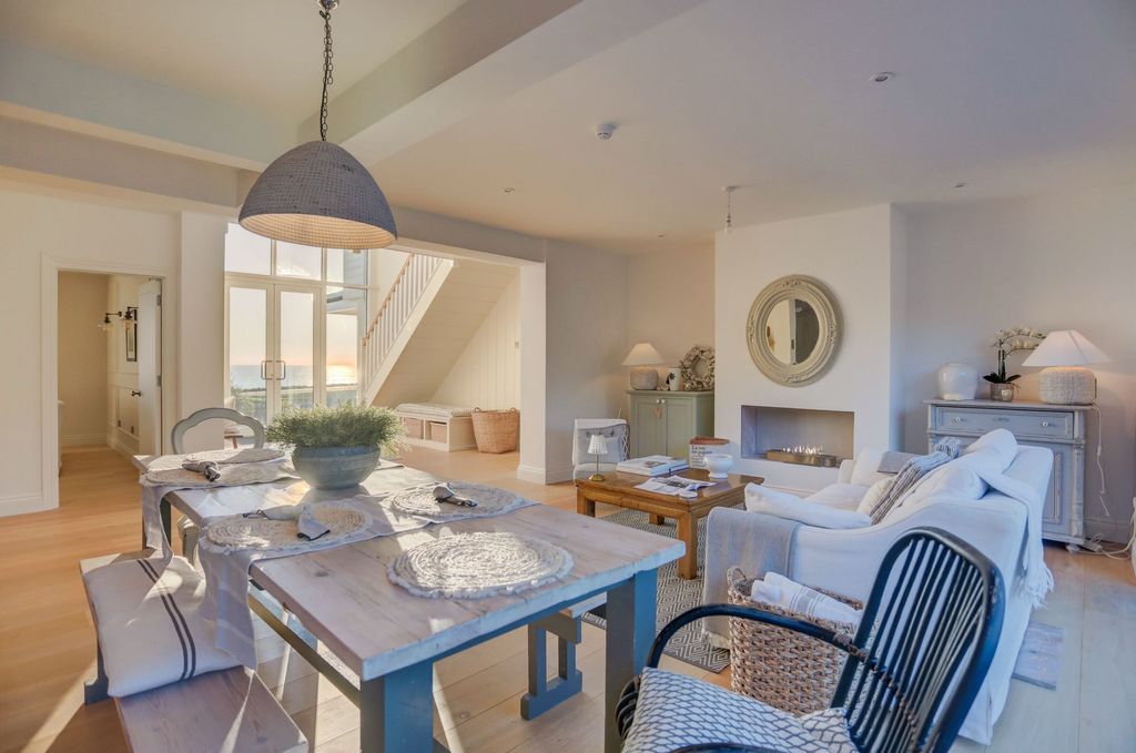 Additional image 10 of 7 bed detached house for saleRoedean Way, Brighton BN2