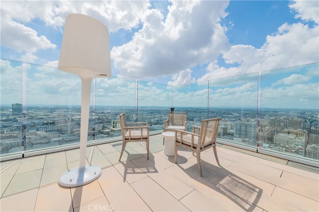 Additional image 127 of 400 S Broadway S Unit 1803, Los Angeles, CA 90013