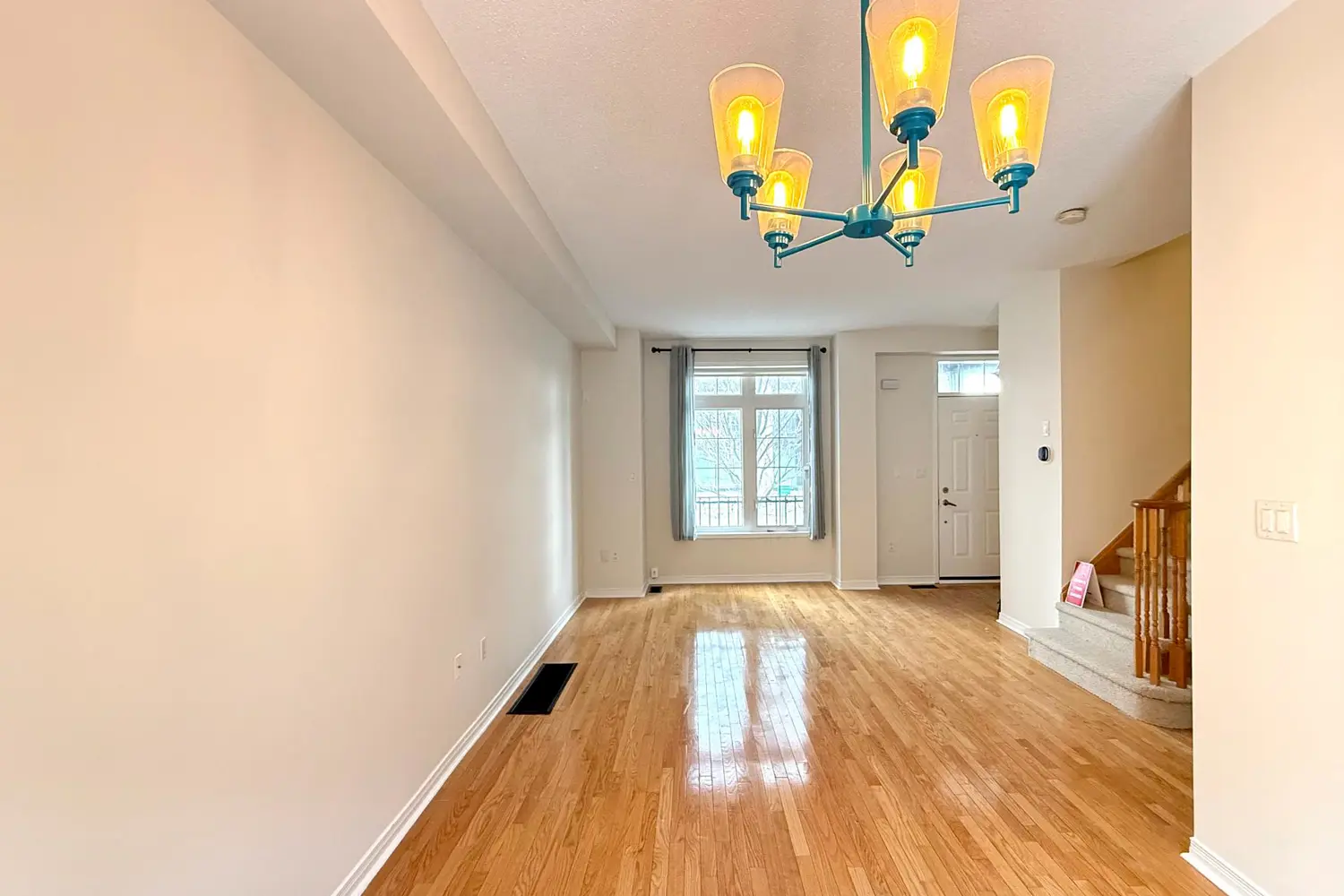 Additional image 5 of 109 The Queensway #108