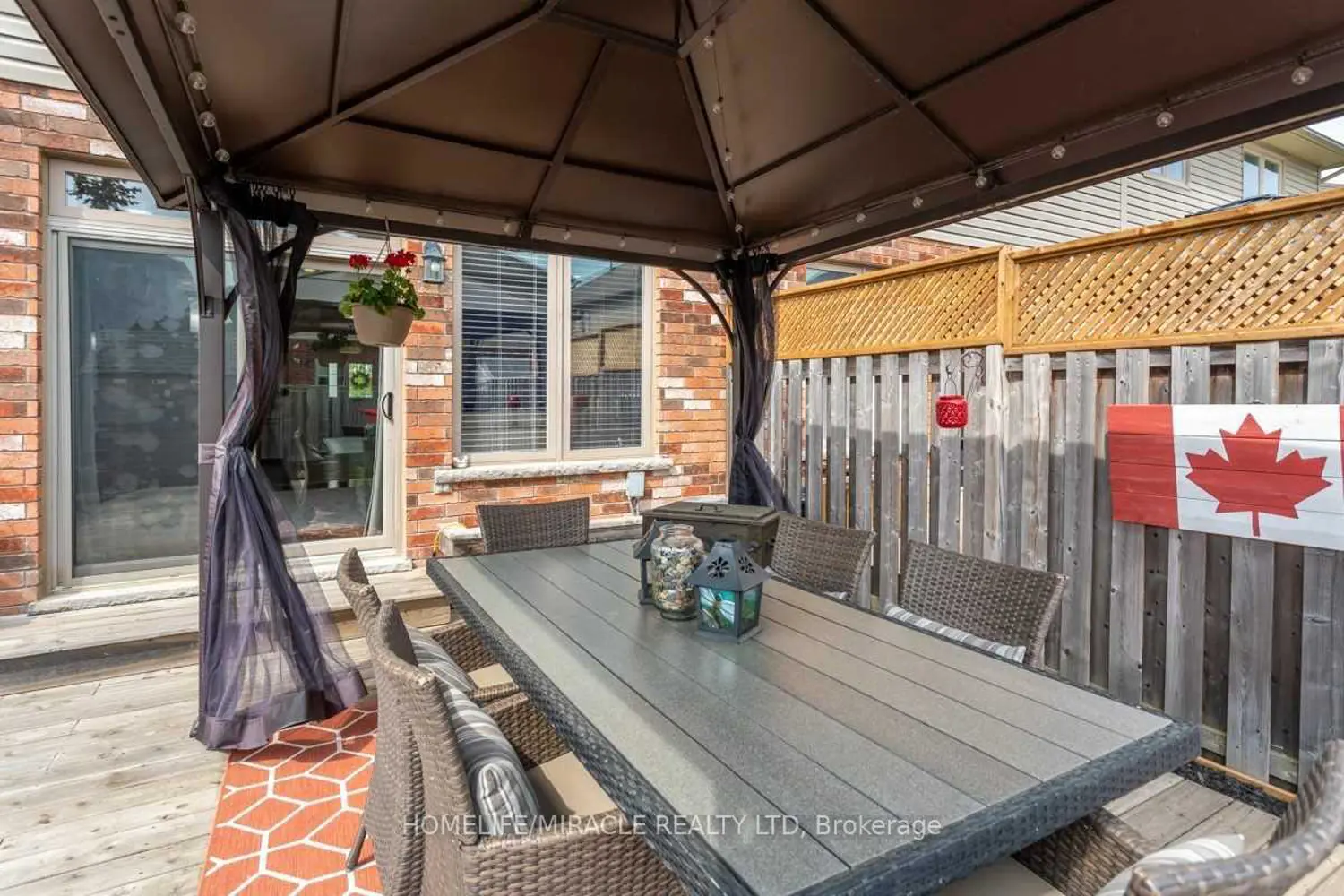 Additional image 19 of 94 Fall Fair Way