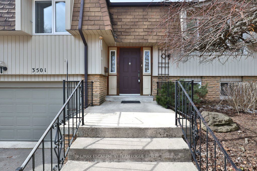 Additional image 3 of 3501 Rubens Court, Burlington, ON, L7N 3K3