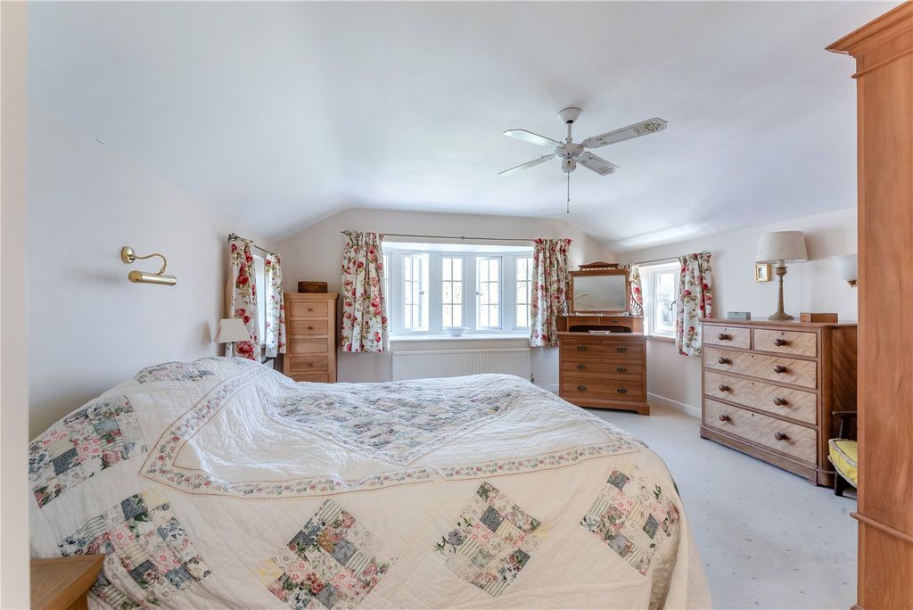 Additional image 12 of 5 bed detached house for salePenwood, Highclere, Newbury, Berkshire RG20