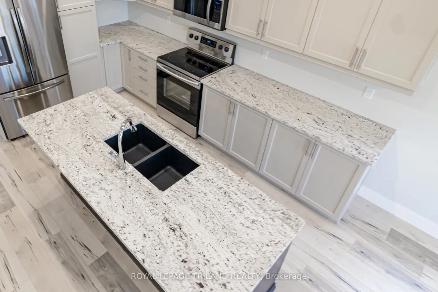 Additional image 8 of 26 Tattersall Lane