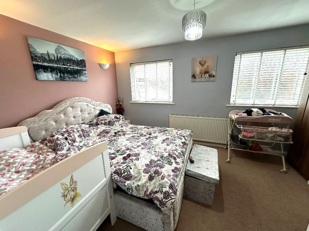 Additional image 6 of 3 bed terraced house for saleGregories Close, New Bedford Road Area, Luton, Bedfordshire LU3