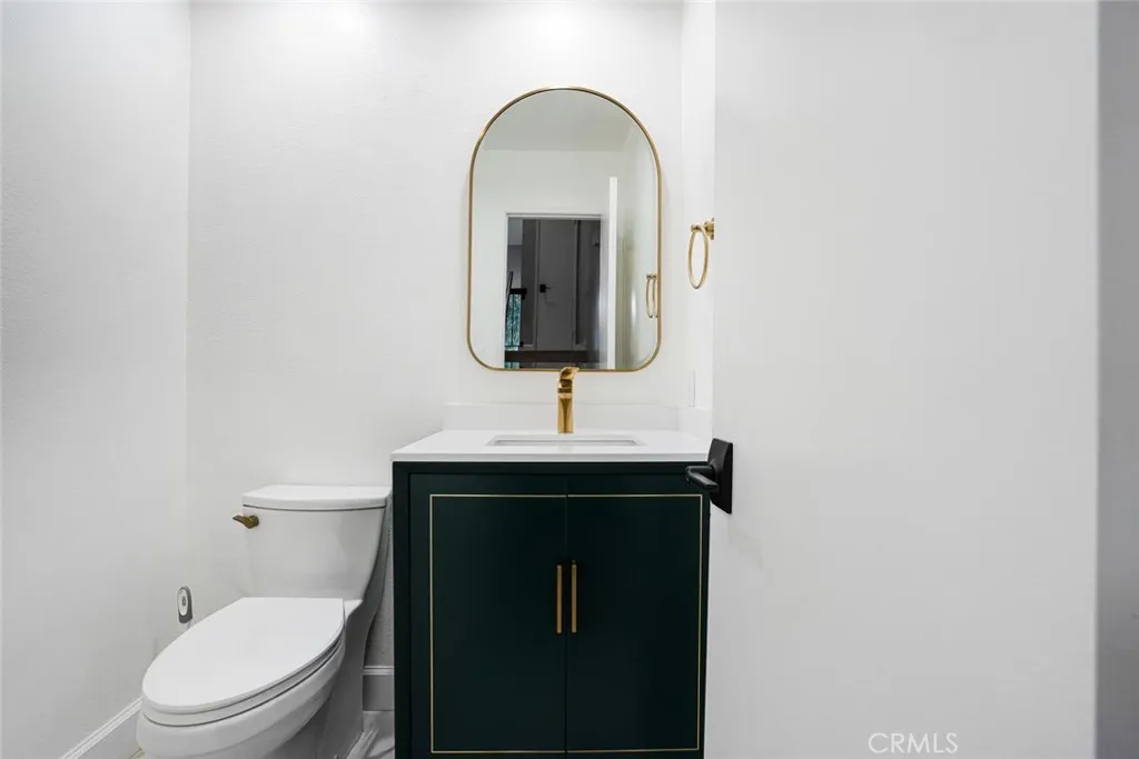 Additional image 15 of 5800 Owensmouth Avenue Unit 4, Woodland Hills, CA 91367