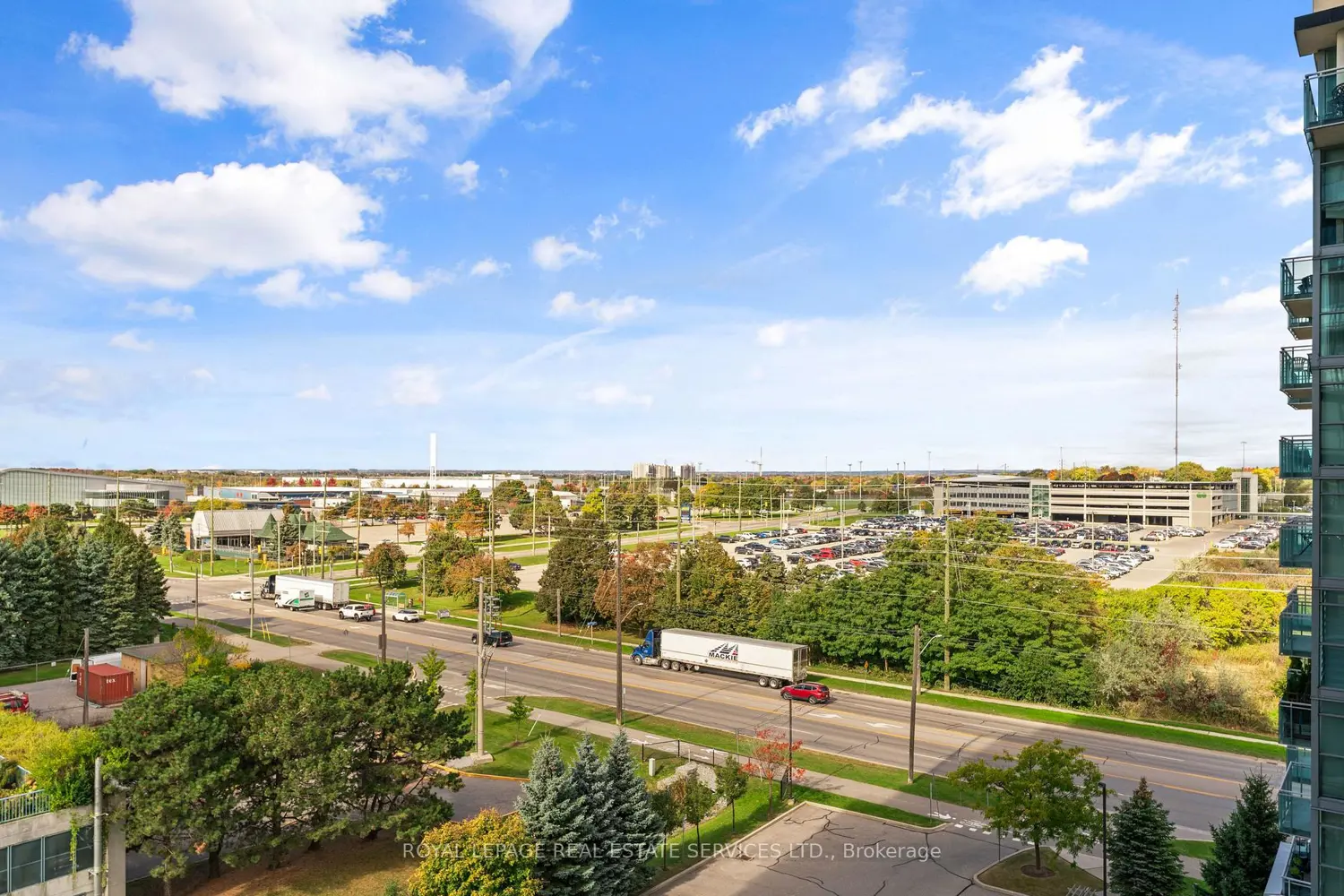 Additional image 5 of 1606 Charles Street 601