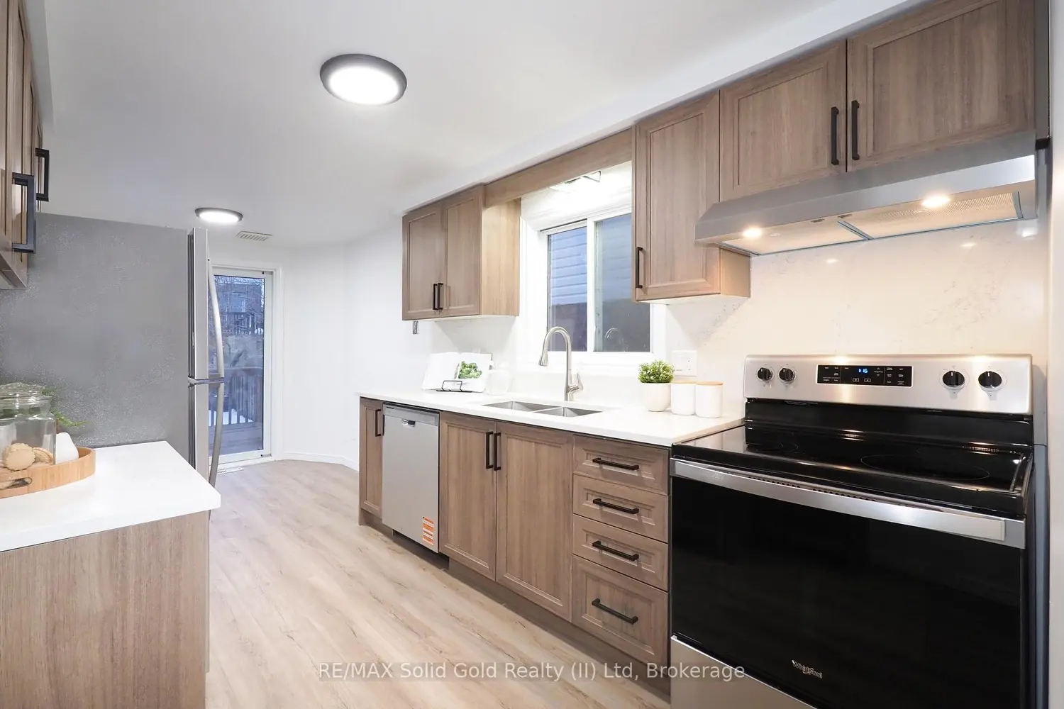 Additional image 4 of 433 Exmoor Street