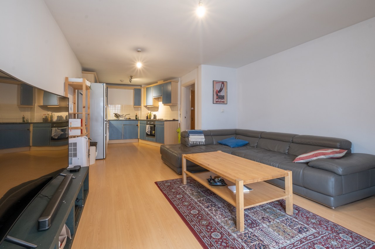 2 Bed Flat, Turin Street, E2, N1 7GU