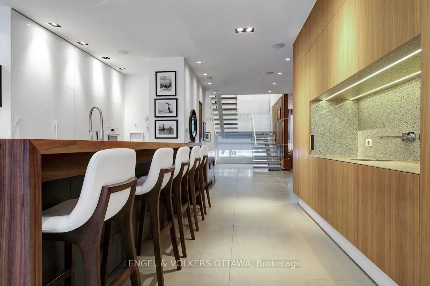 Additional image 9 of 608 Byron Avenue