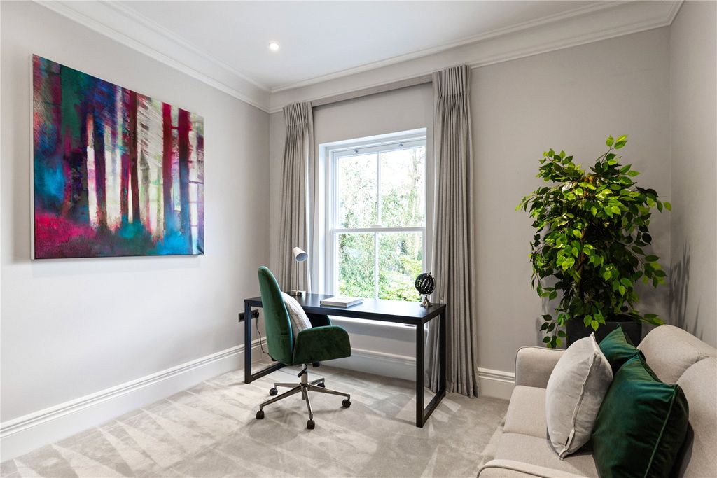 Additional image 10 of 3 bed flat for saleThe Ridge, Ridgemount Road, Sunningdale, Berkshire SL5