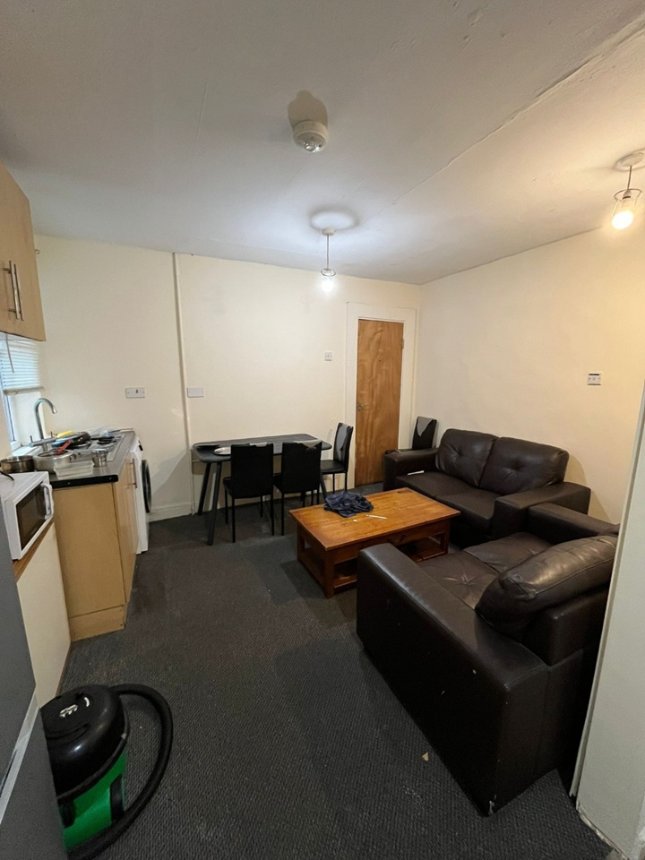 Additional image 4 of Room in a Shared House, Recreation View, LS11, N1 7GU