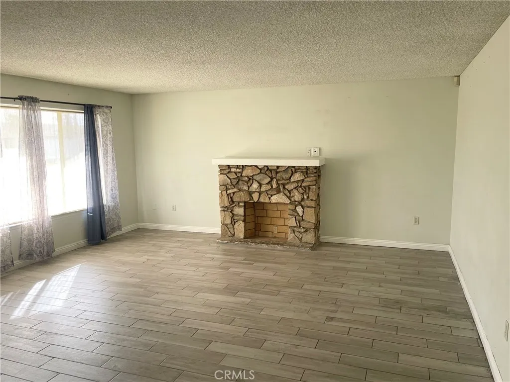 Additional image 9 of 830 W Rosewood Street, Rialto, CA 92376