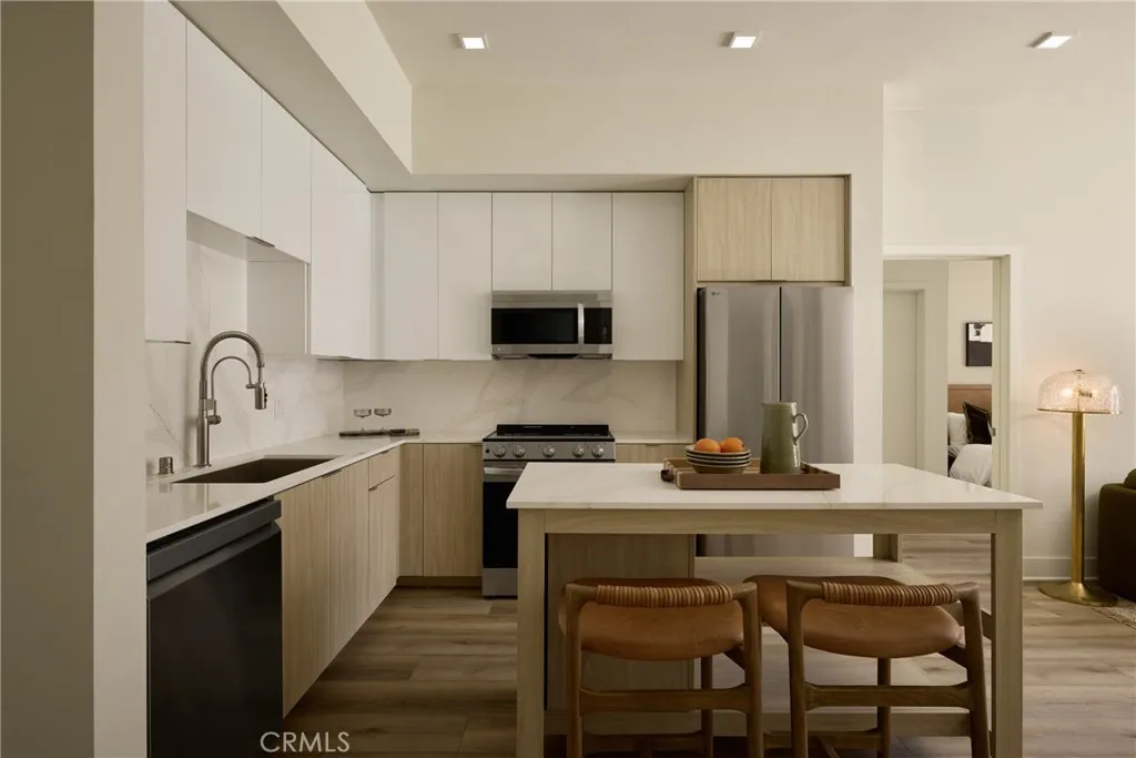 Additional image 98 of 21010 Erwin Street Unit PH745, Woodland Hills, CA 91367