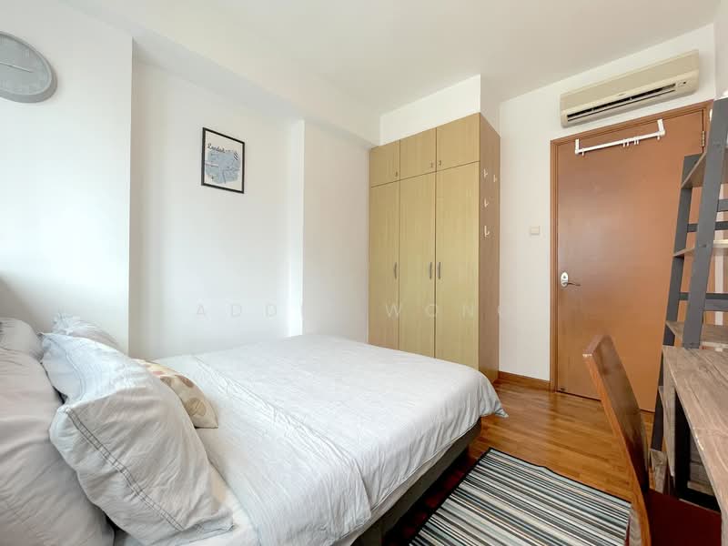 Additional image 4 of 4-Bedroom Ladies Apartment | Queenstown MRT 3 Mins Walk | Clean and Spacious
