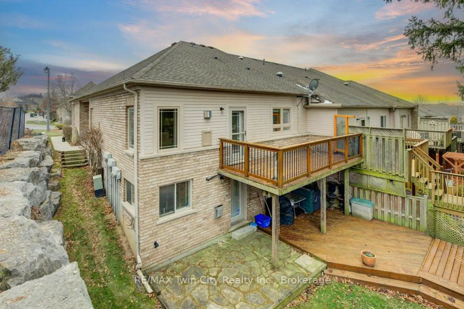 Additional image 16 of 10 Cobblestone Drive 13