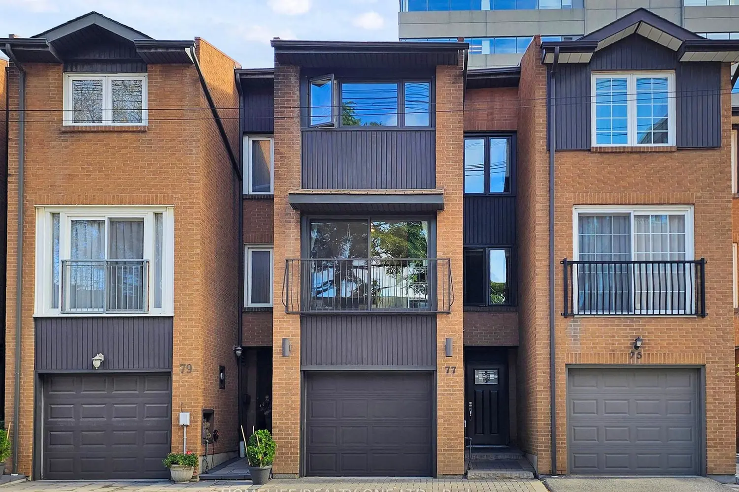 Additional image 20 of 77 Tecumseth Street