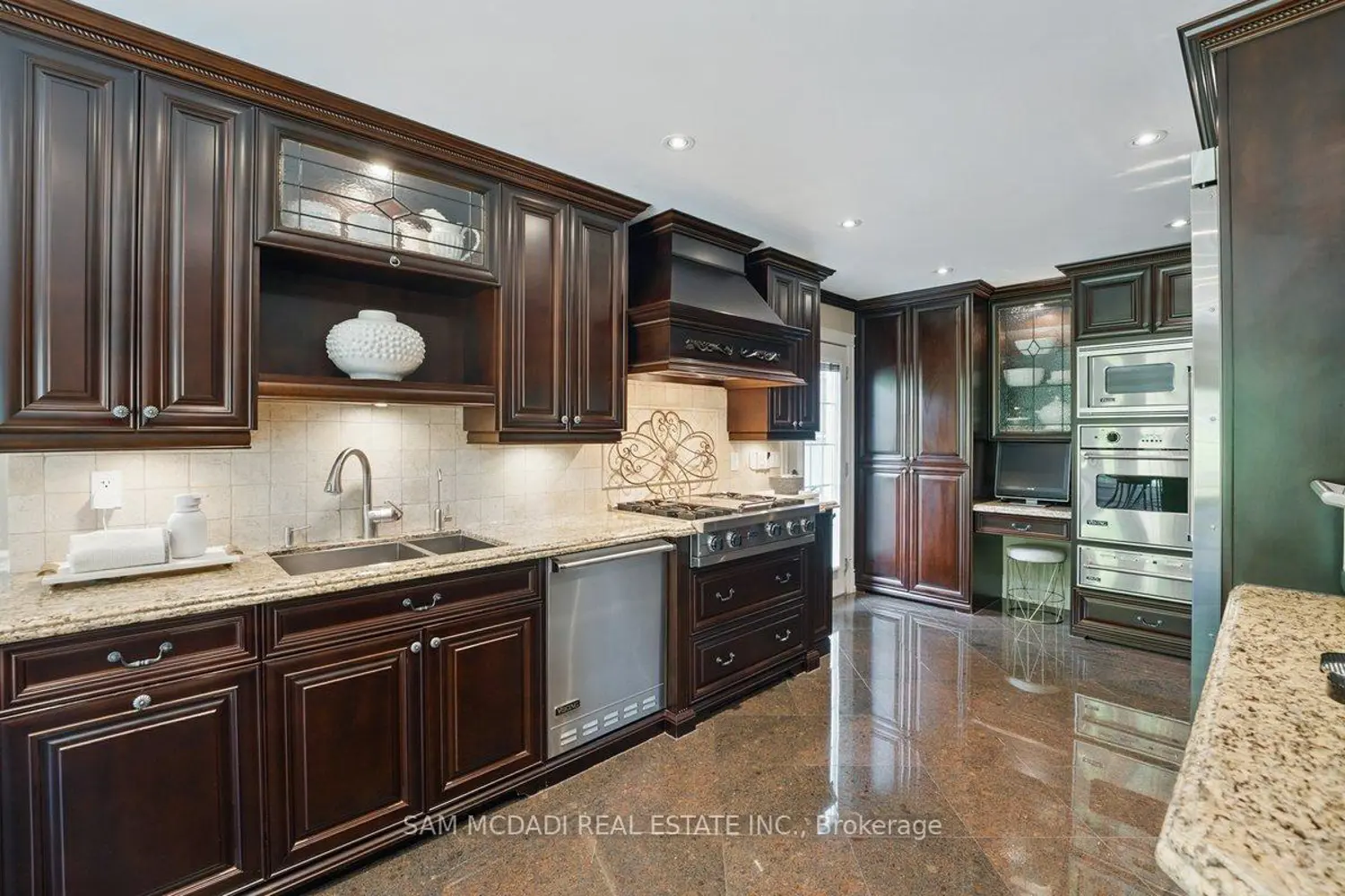 Additional image 7 of 215 Anastasia Terrace