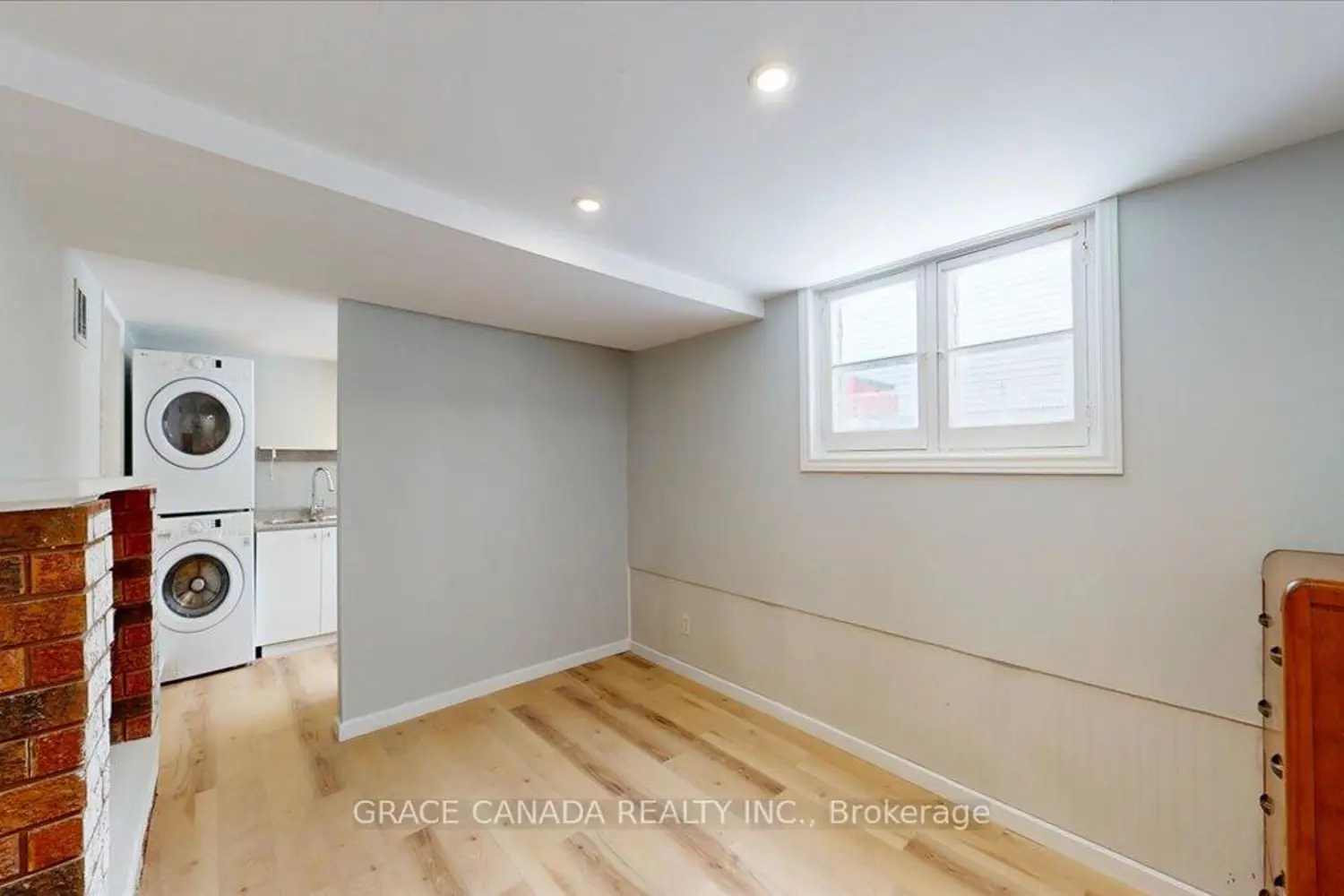 Additional image 10 of 22 Broadview Avenue