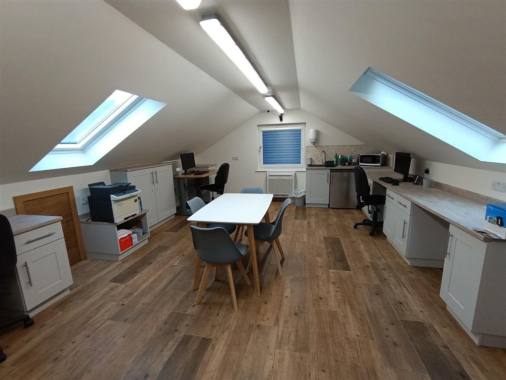 Additional image 39 of 5 bed detached house for saleGlebe Street, Dumfries DG1