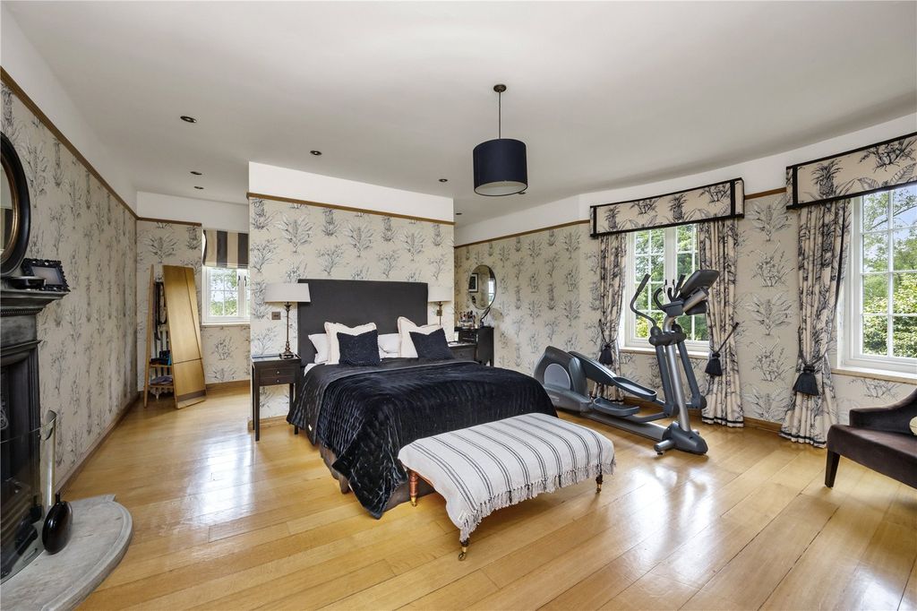 Additional image 6 of 7 bed detached house for saleGrouse Road, Colgate, Horsham, West Sussex RH13