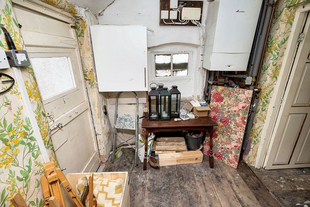 Additional image 39 of 5 bed semi-detached house for saleHigh Street, Conwy LL32