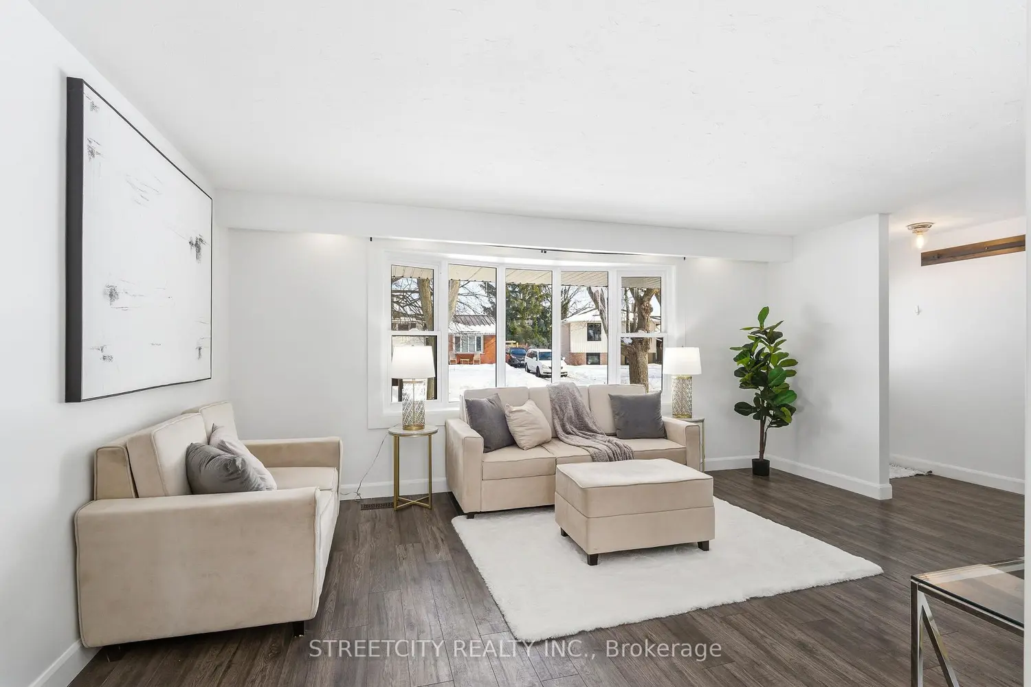 Additional image 3 of 64 Downing Crescent