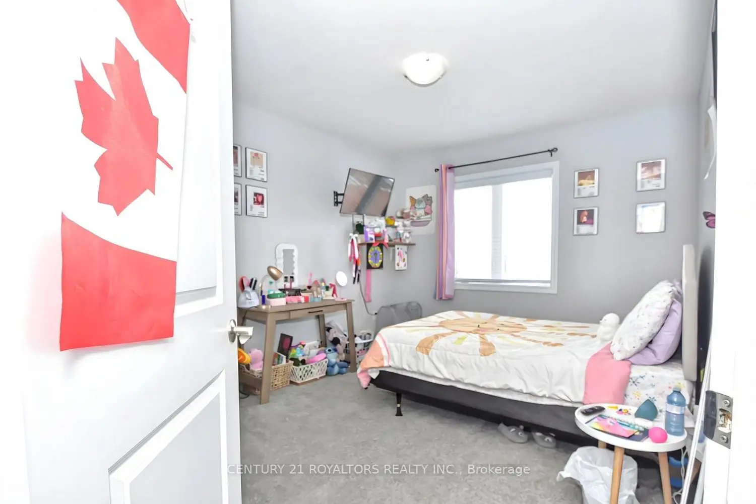 Additional image 16 of 1584 Dunkirk Avenue