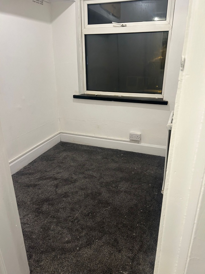 Additional image 4 of 3 Bed Semi-Detached House, Derrydown Road, B42, N1 7GU