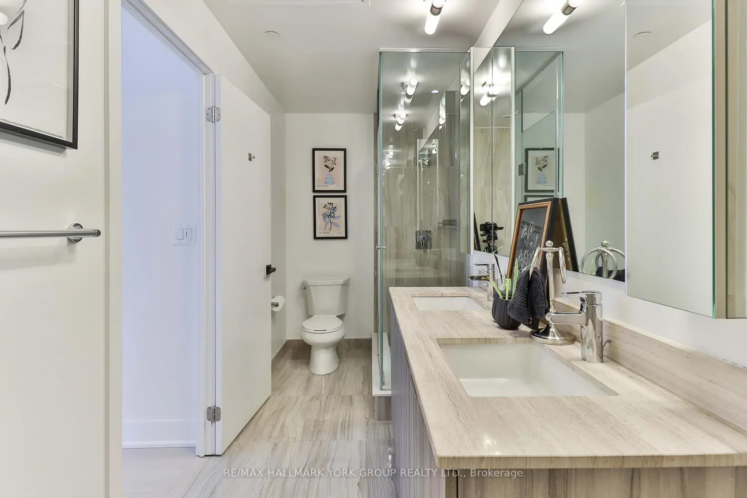 Additional image 6 of 955 Bay Street 3703