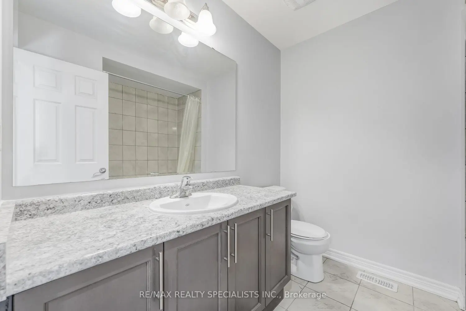 Additional image 17 of 740 Linden Drive 4