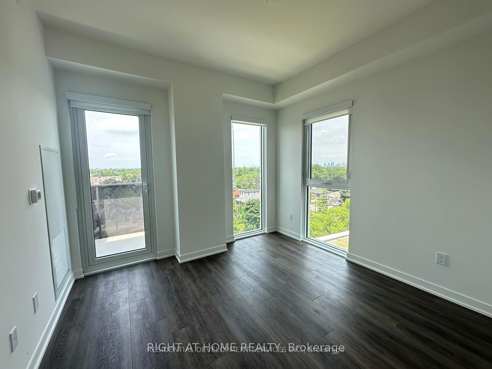 Additional image 6 of 813-500 Wilson Avenue, Toronto, ON, M3H 0E5