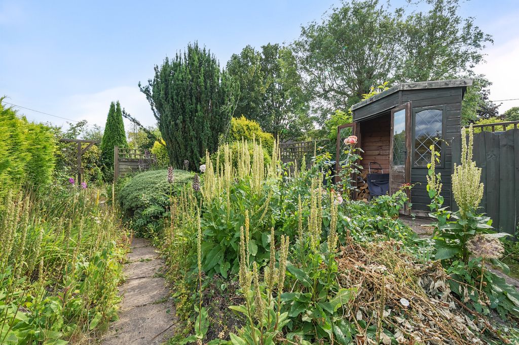 Additional image 4 of 2 bed terraced house for saleJarvis Street, Pewsey SN9