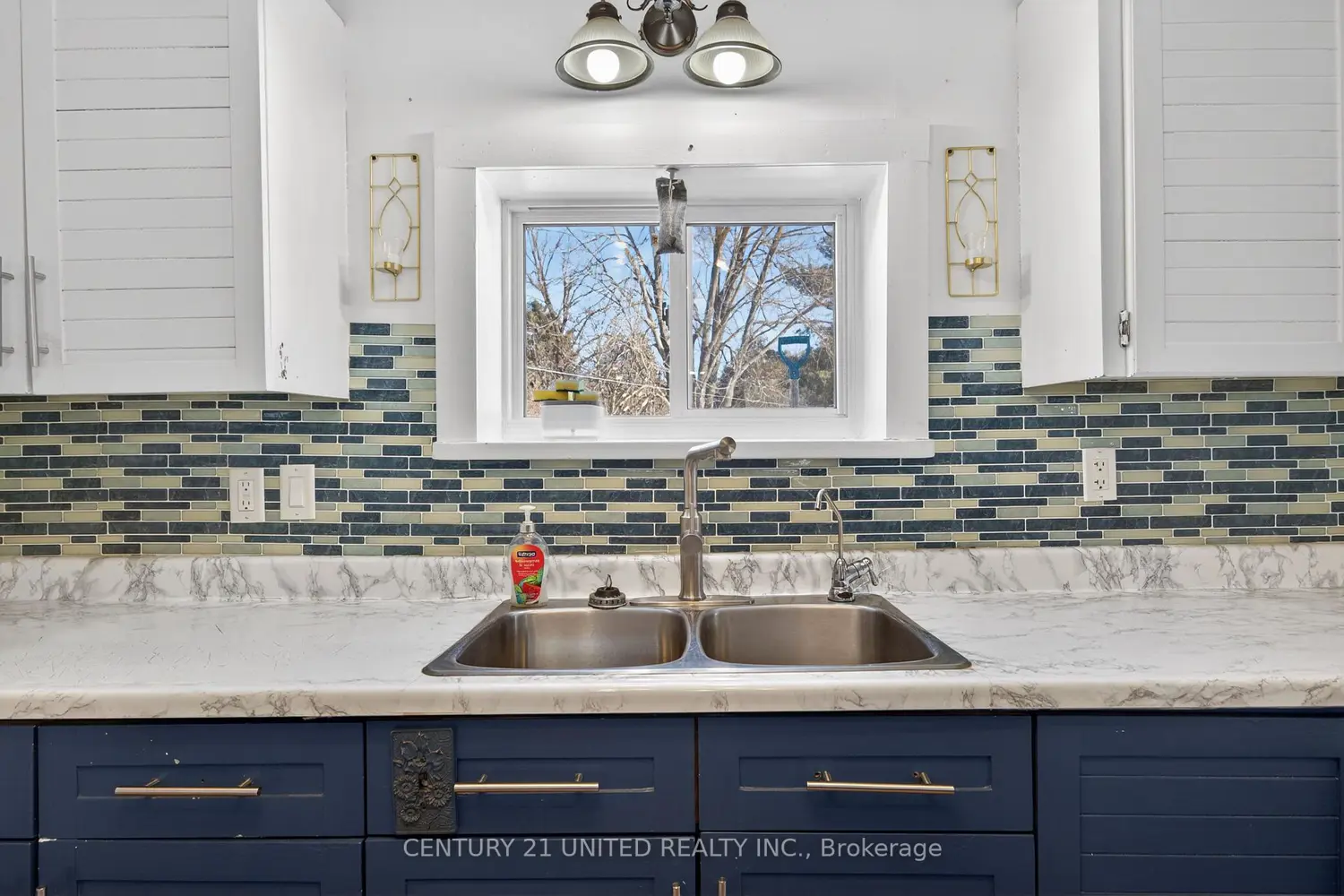 Additional image 5 of 17224 Highway 62