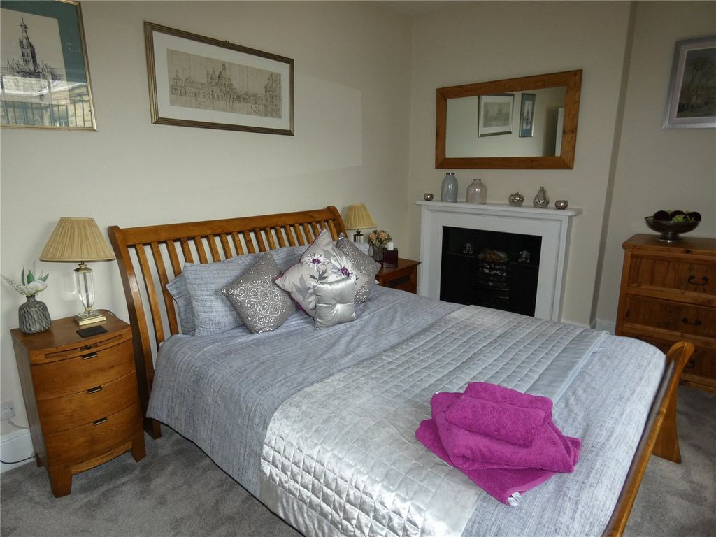 Additional image 10 of 3 bed flat for saleThe Square, Buxton, Derbyshire SK17