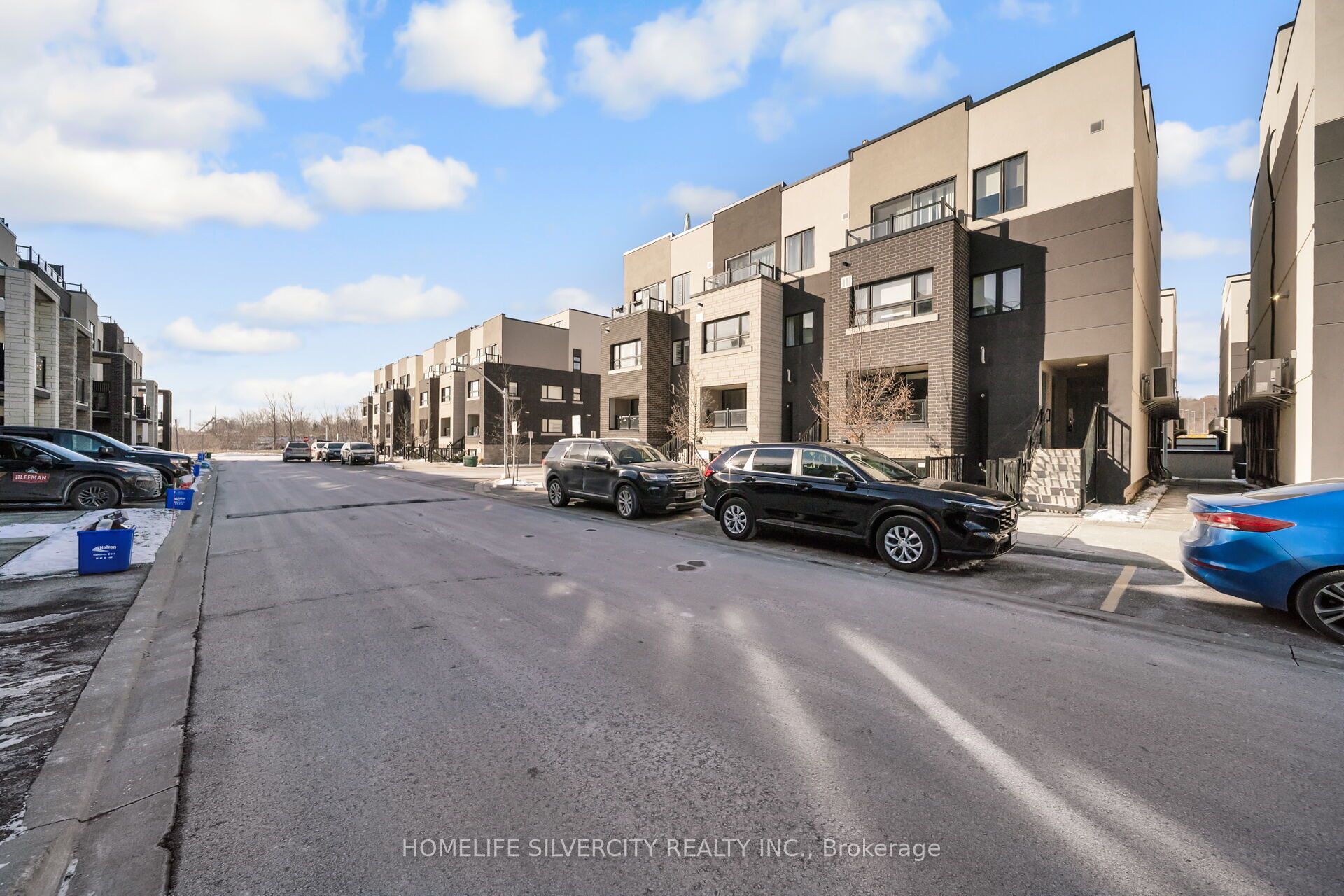 Additional image 2 of 712-1131 Cooke Boulevard, Burlington, ON, L7T 0C3