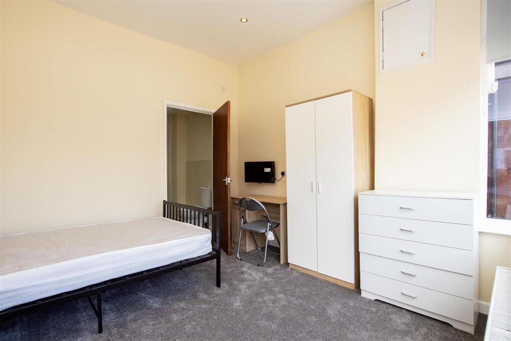 Additional image 13 of Raddlebarn Road, Birmingham, West Midlands, B29