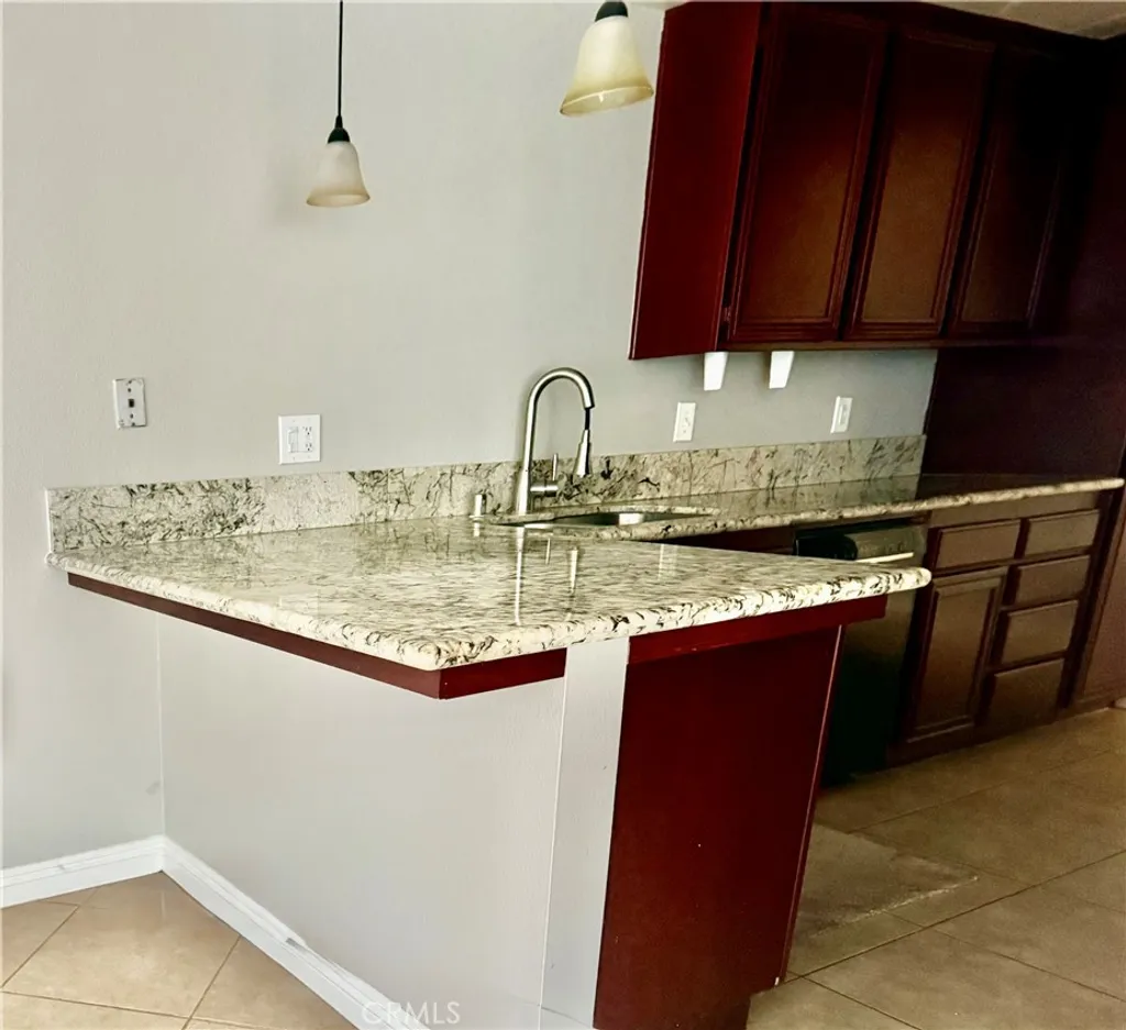 Additional image 5 of 80 Summerstone, Irvine, CA 92614