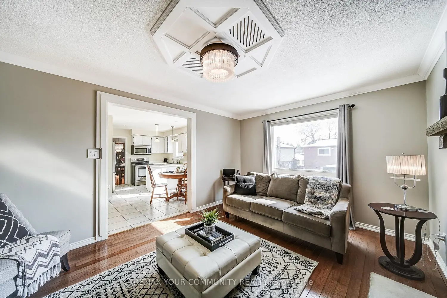 Additional image 16 of 911 Ferndale Crescent