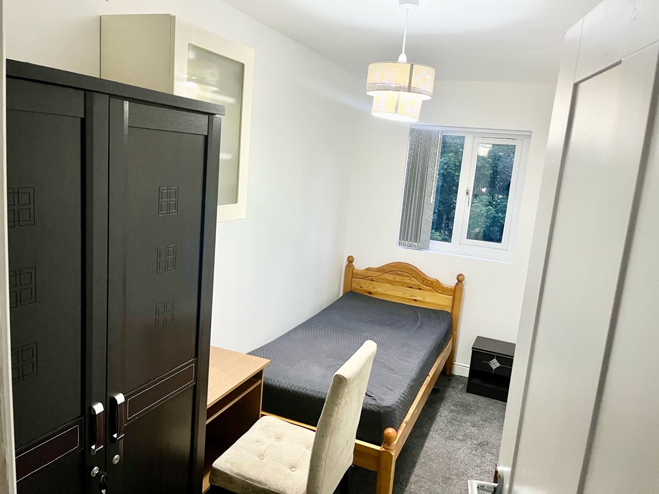 Additional image 3 of Room in a Shared House, South Road, B18, N1 7GU