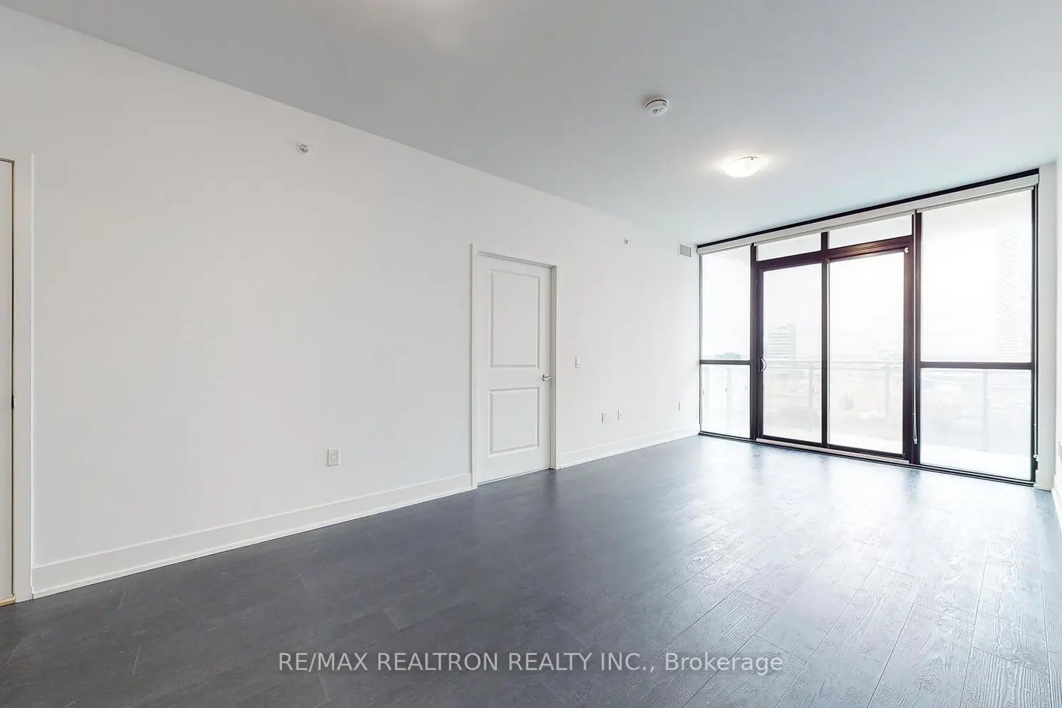 Additional image 6 of 2916 Highway 7 Road 904