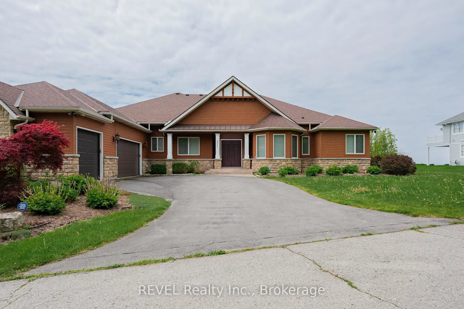 4955 South Shore Road photo 2